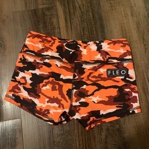 Fleo Shorts